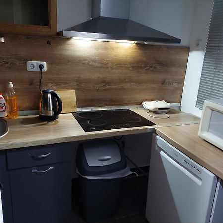 Ujszeged Apartman מראה חיצוני תמונה