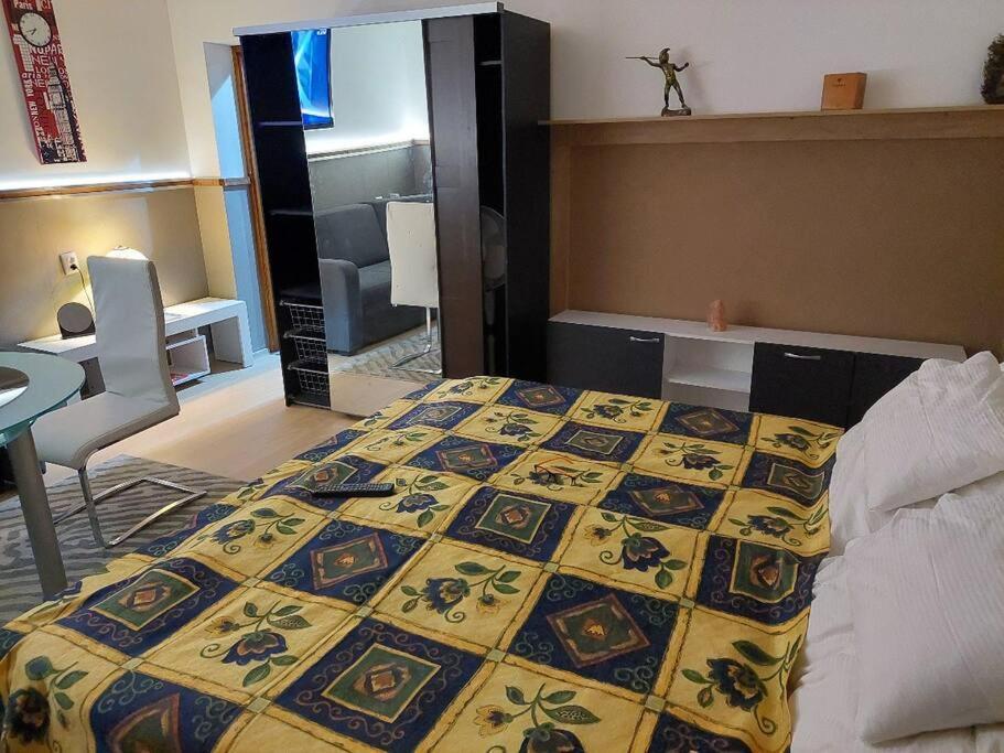 Ujszeged Apartman מראה חיצוני תמונה