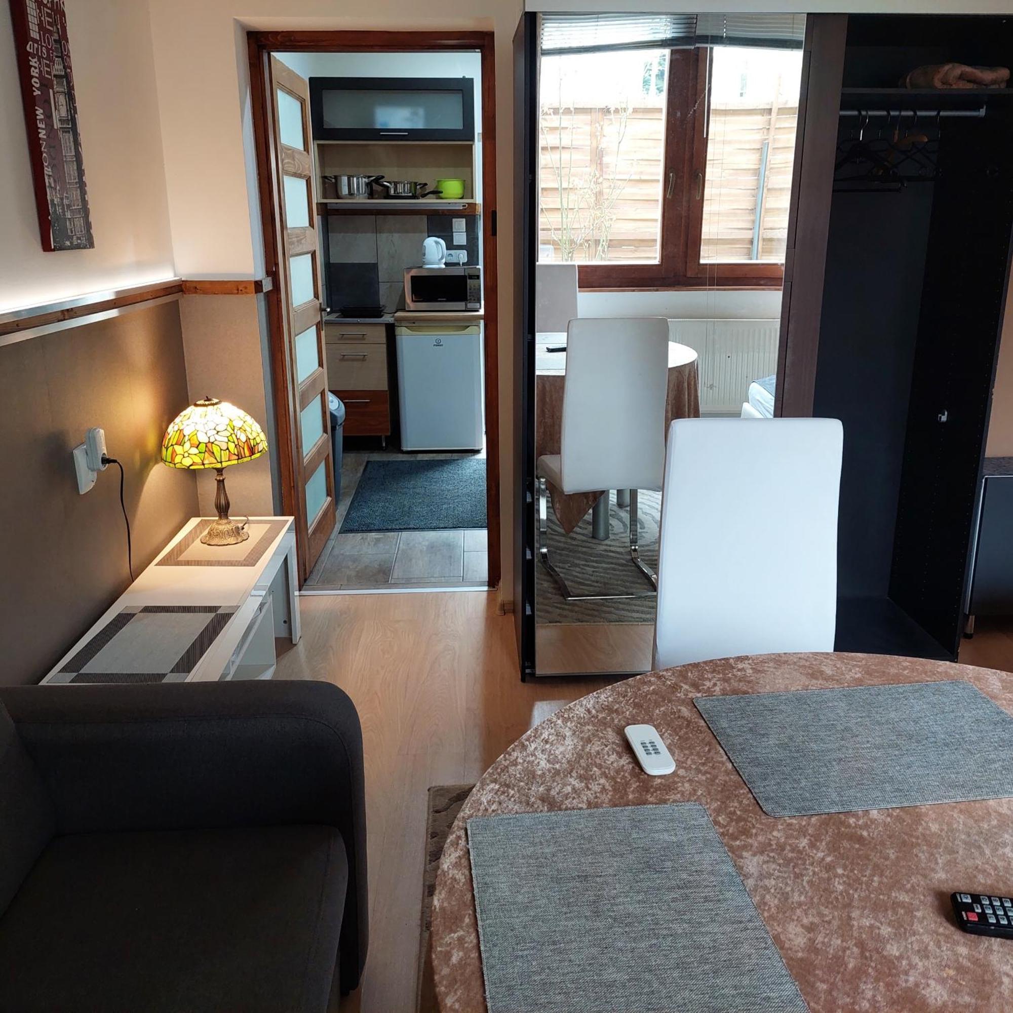 Ujszeged Apartman מראה חיצוני תמונה