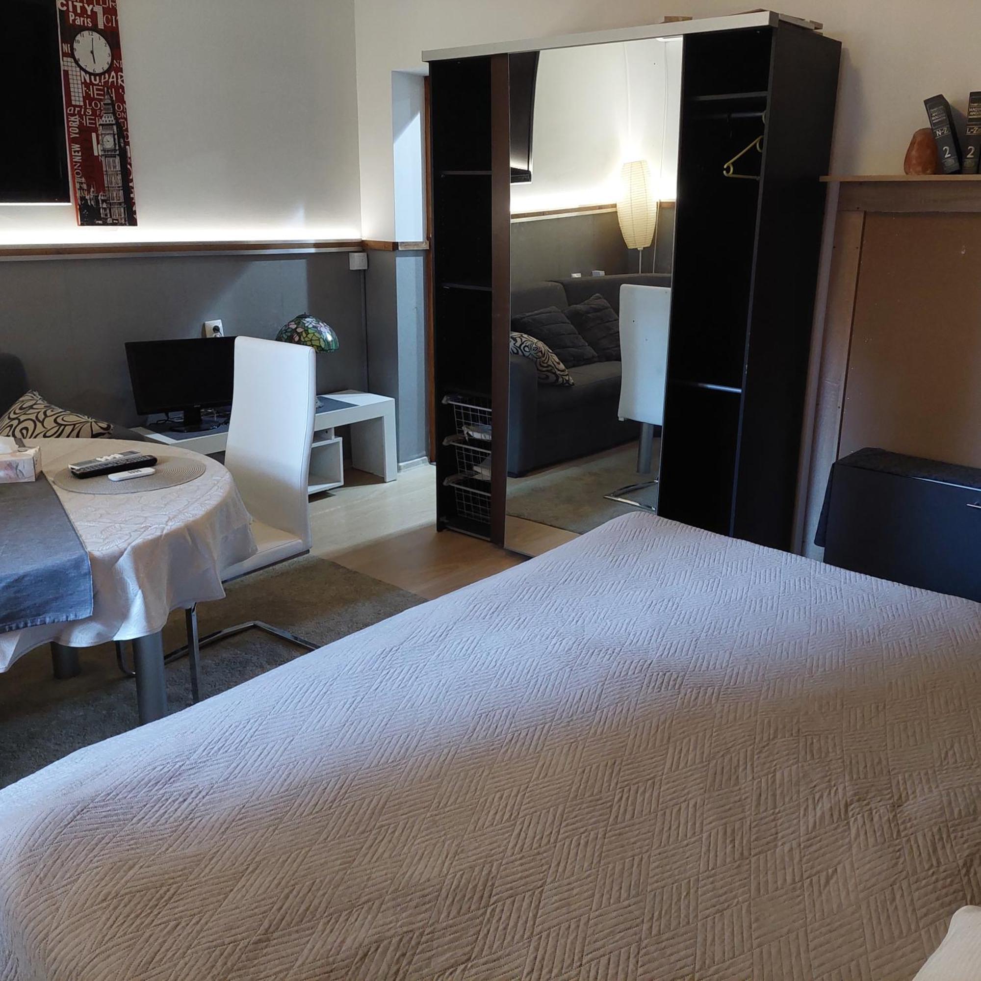 Ujszeged Apartman מראה חיצוני תמונה