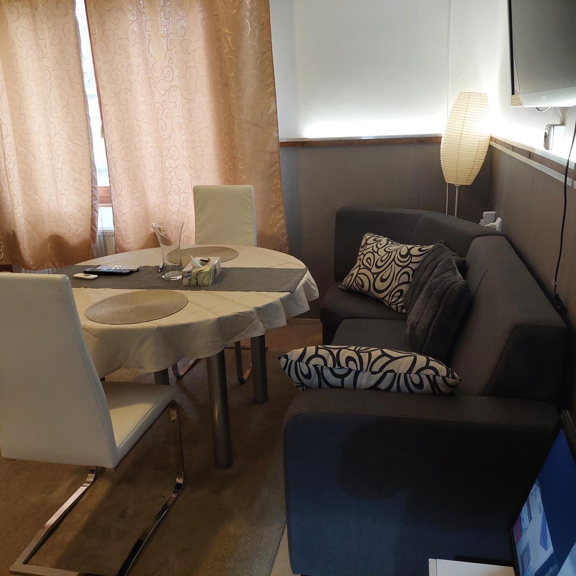 Ujszeged Apartman מראה חיצוני תמונה