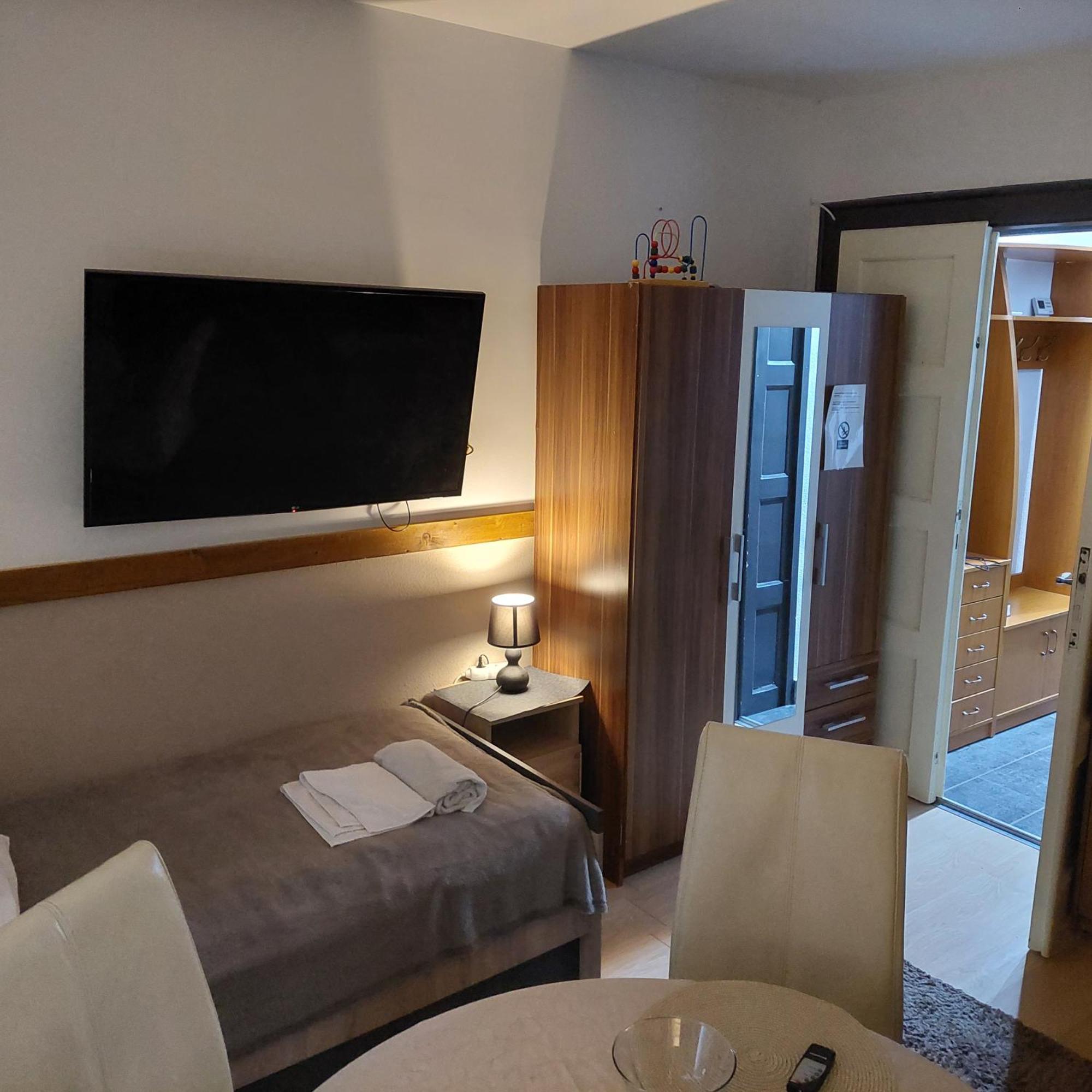 Ujszeged Apartman חדר תמונה